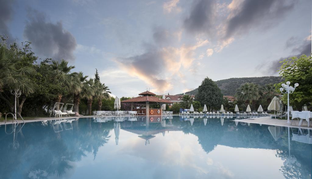 Lycus River Thermal Hotel Pamukkale Exterior photo